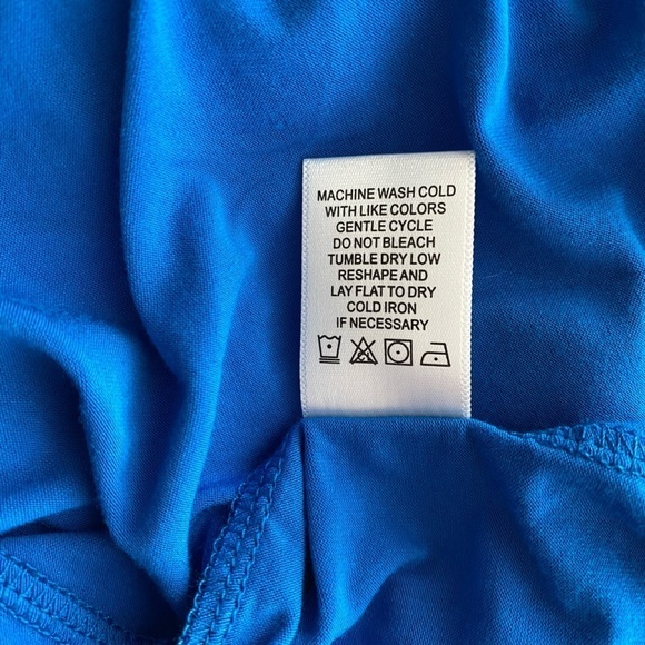 NWT Tint & Shadow Blue Short Sleeve Top Size 1X - Picture 5 of 6